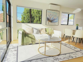 The Luxe Hidden Gem Retreat in Auckland Heart - 3 Bedrooms near Newmarket WestfieldMall